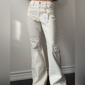 Zara Off-White Cargo Flare/Bootcut Jeans NWT